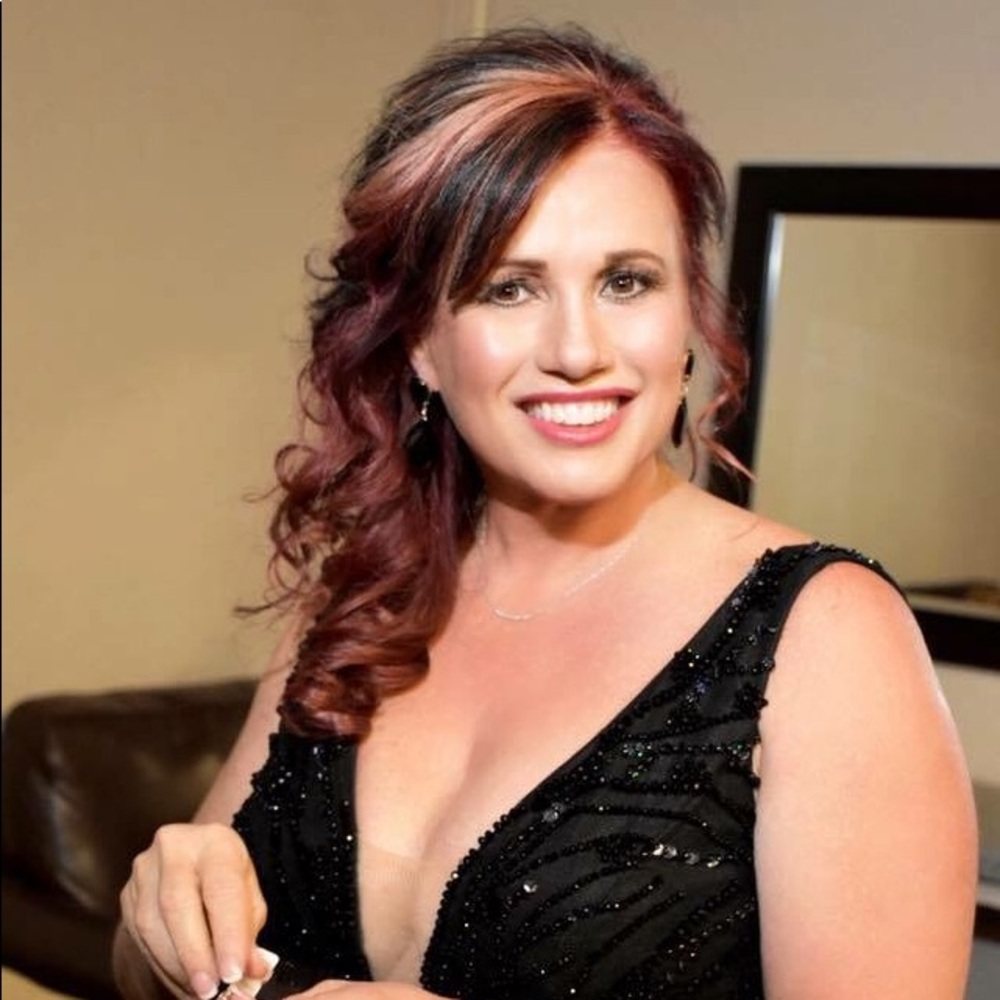 Meet your Posher, Carolann